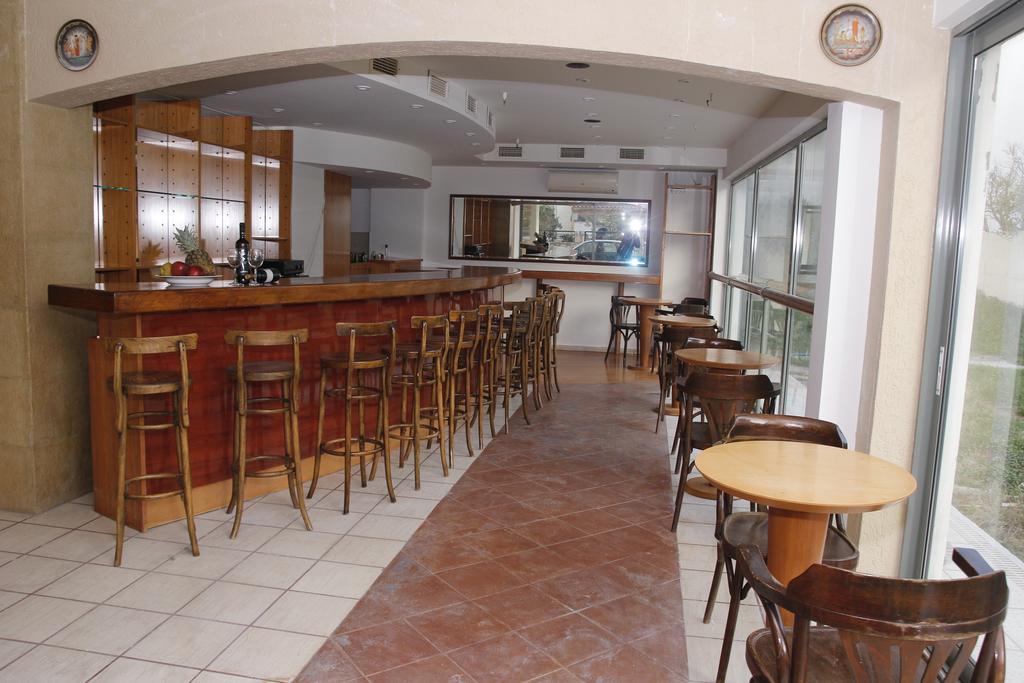 Athina Inn Herszonisszosz Kültér fotó