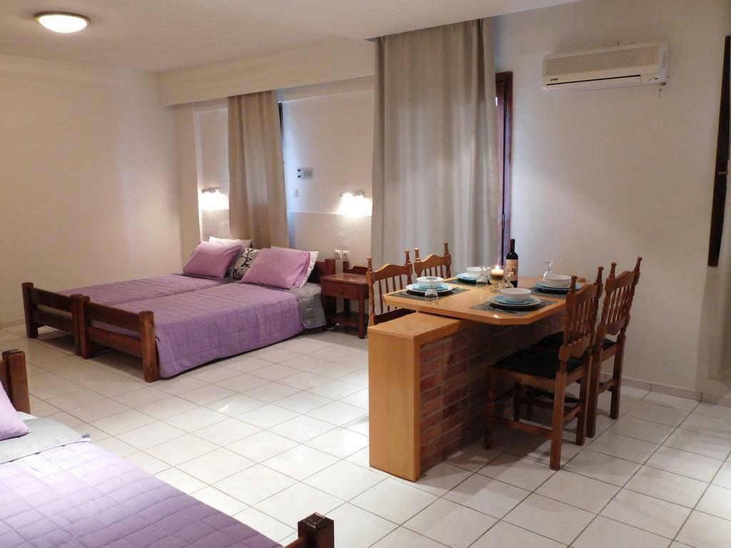 Athina Inn Herszonisszosz Kültér fotó